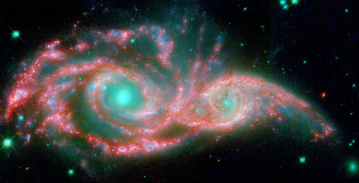 Galaxiile NGC 2207 si IC 2163